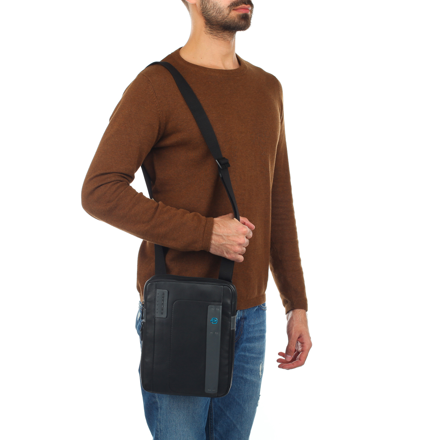 Мужская сумка-планшет из черной кожи Piquadro Pulse